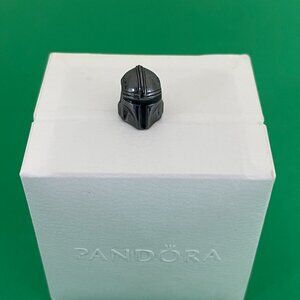 Pandora Star Wars Mandalorian Charm Black